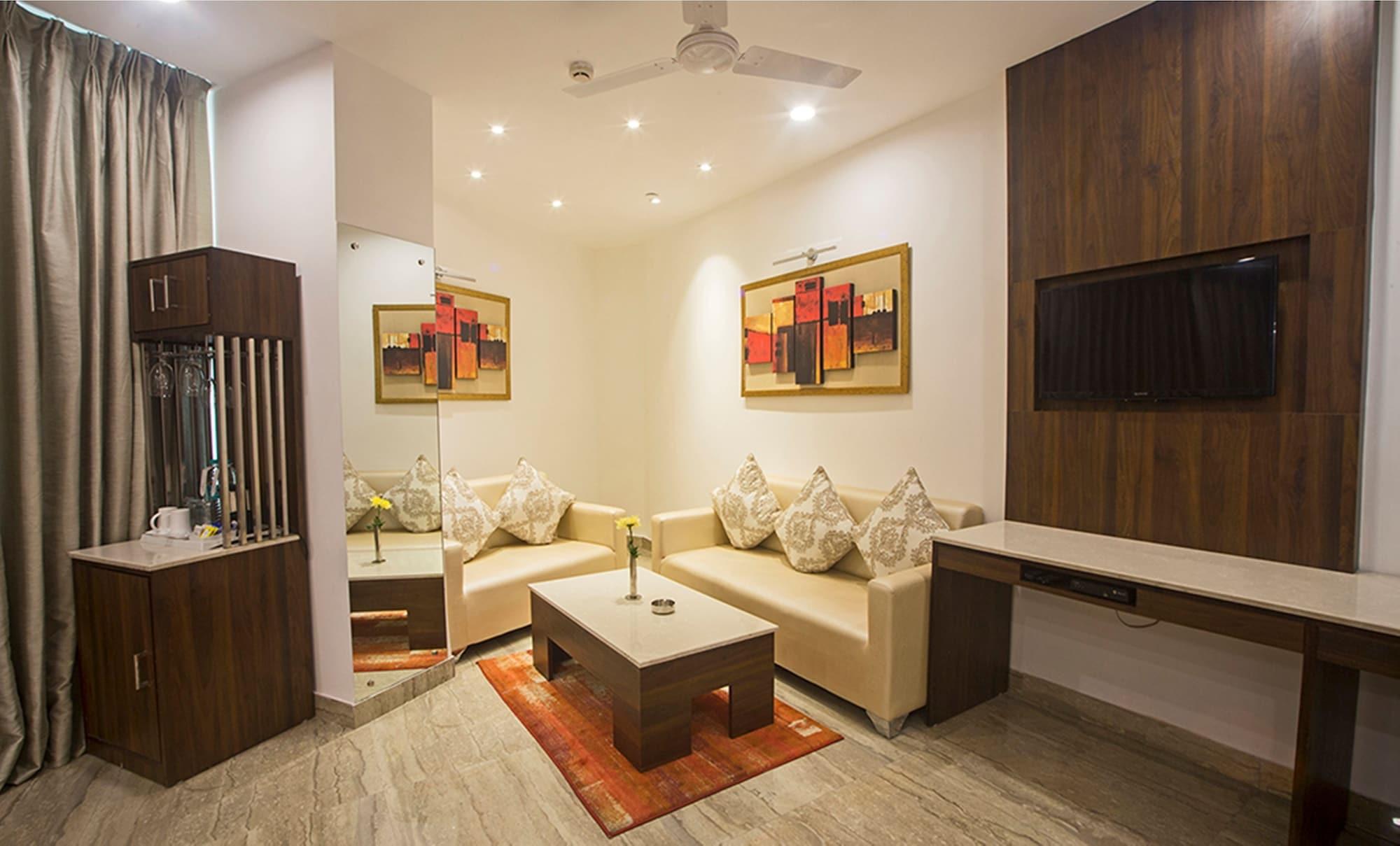 Shanti Palace Mahipalpur होटल